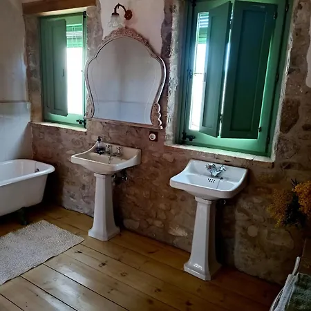 Holiday home Unplug & Unwind Peaceful For 9 Guests