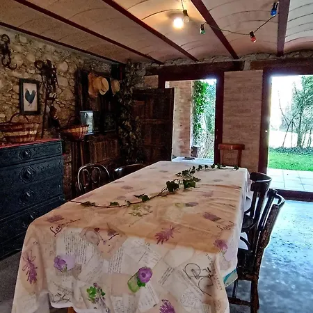 Unplug & Unwind Peaceful For 9 Guests Mieres (Girona)